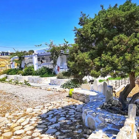 Apartment Palio Karnagio παλιό καρνάγιο *