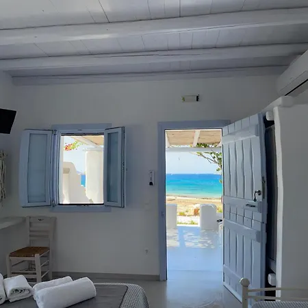 Apartment Palio Karnagio παλιό καρνάγιο *