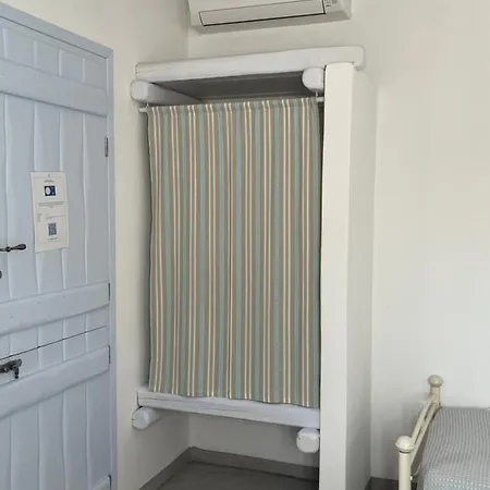 Palio Karnagio παλιό καρνάγιο Apartment