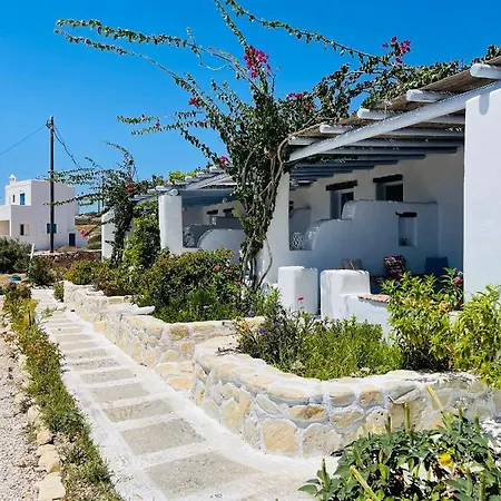 Palio Karnagio παλιό καρνάγιο
