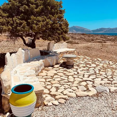 Apartment Palio Karnagio παλιό καρνάγιο Koufonisia