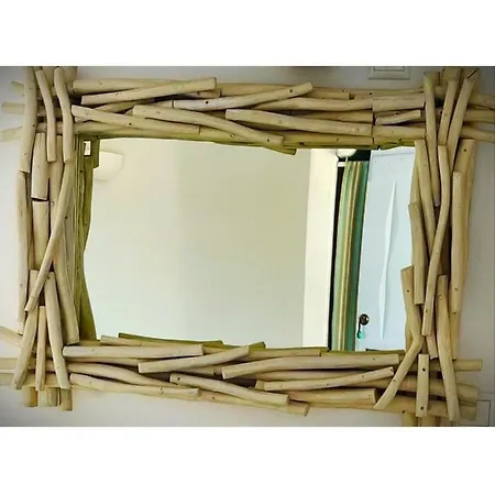 Palio Karnagio παλιό καρνάγιο Apartment
