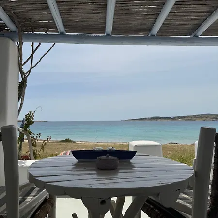 Palio Karnagio παλιό καρνάγιο Apartment Koufonisia